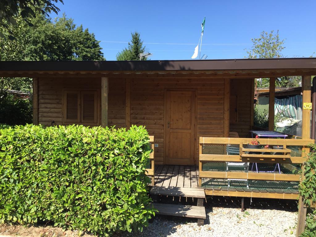 Camping Montorfano Kültér fotó