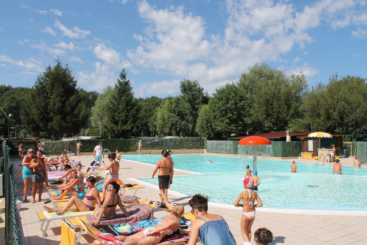 Camping Montorfano Kültér fotó