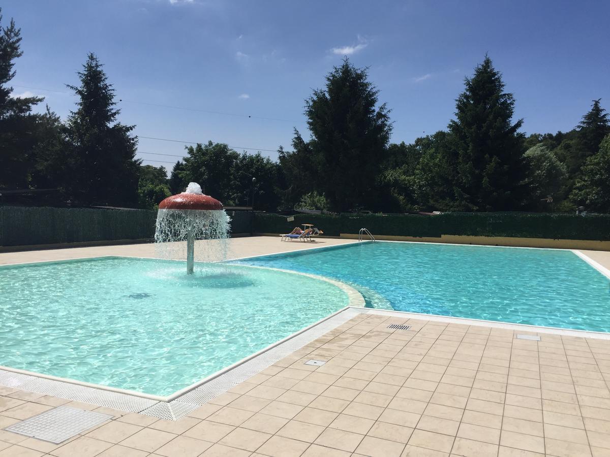Camping Montorfano Kültér fotó