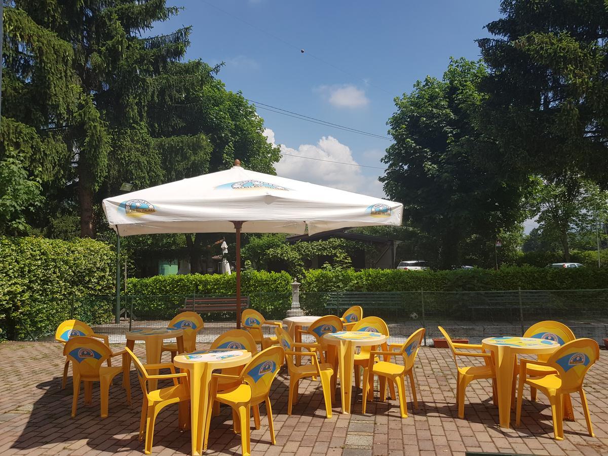 Camping Montorfano Kültér fotó